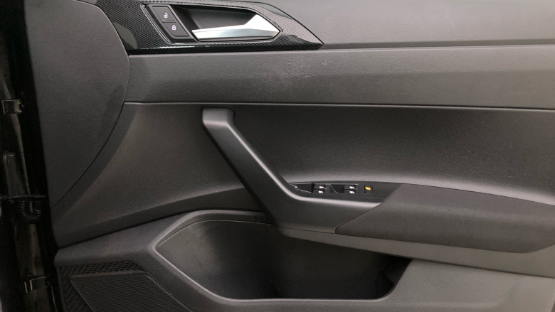 Volkswagen Polo 1.0 TSI Life 5dr Petrol Hatchback